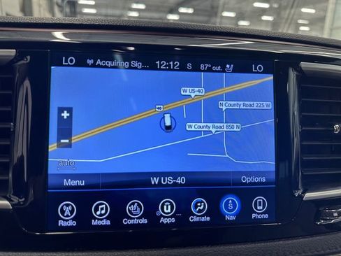 Used 2017 Chrysler Pacifica Limited FWD image 20