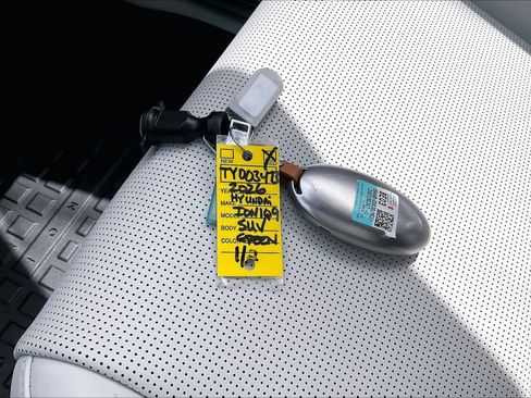 Certified 2026 Hyundai Ioniq 9 Calligraphy AWD/4WD image 14