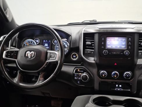 Used 2021 RAM 1500 Big Horn AWD/4WD image 17