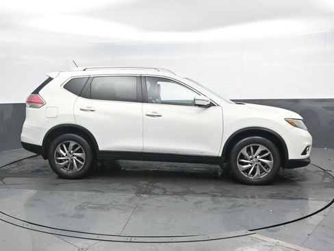 Used 2014 Nissan Rogue SL image 4