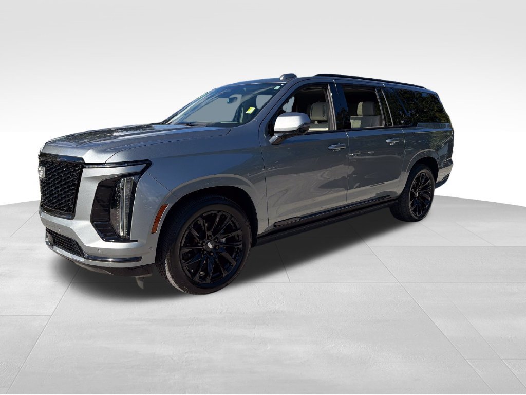 Used 2025 Cadillac Escalade ESV Sport Platinum w/ LPO, Floor Liner Package AWD/4WD image 3