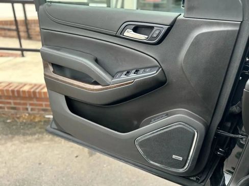 Used 2019 Chevrolet Tahoe LT w/ Luxury Package AWD/4WD image 30
