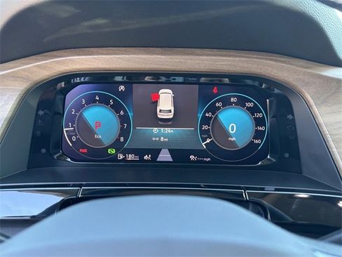 Certified 2025 Volkswagen Atlas SE image 19