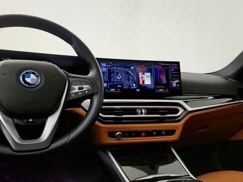 Used 2023 BMW i4 eDrive35 w/ Premium Package RWD image 63