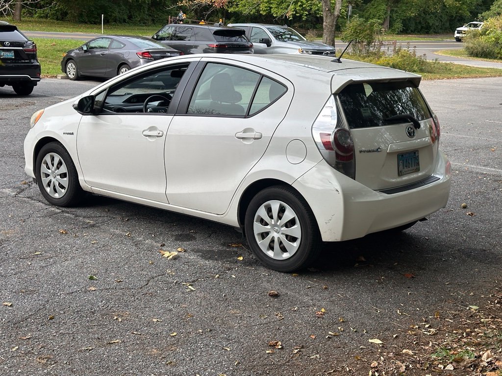 Used 2012 Toyota Prius C Two FWD image 5
