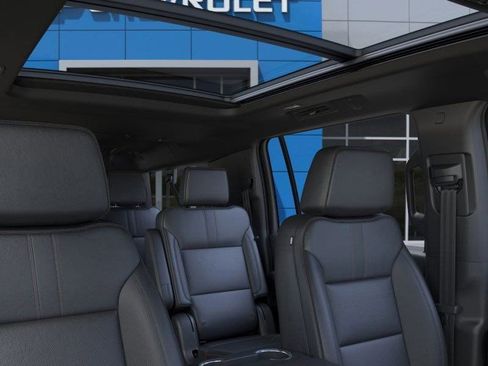 New 2026 Chevrolet Suburban RST image 24