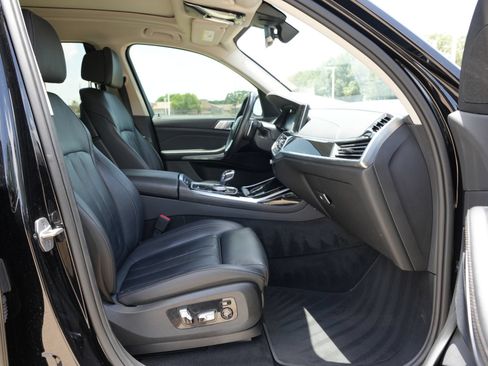 Used 2022 BMW X7 xDrive40i w/ Executive Package AWD/4WD image 22
