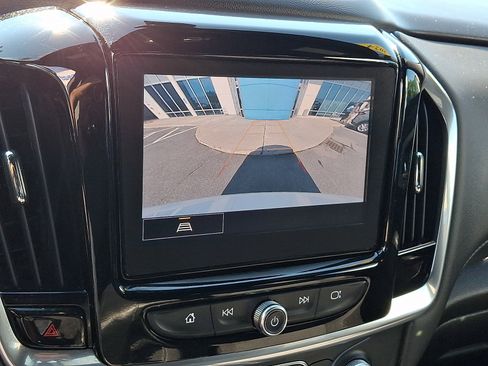 Used 2023 Chevrolet Traverse LT AWD/4WD image 20