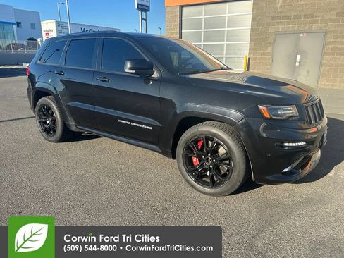 Used 2014 Jeep Grand Cherokee SRT w/ Trailer Tow Group IV AWD/4WD image 10