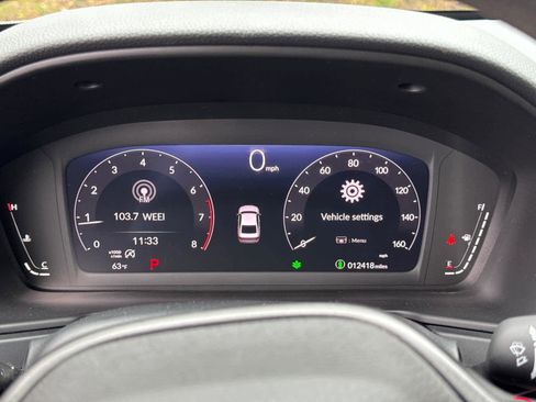 Used 2025 Honda Accord SE image 19