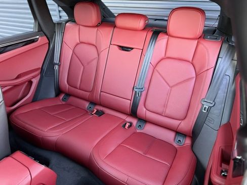 New 2025 Porsche Macan S image 26