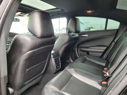 Used 2022 Dodge Charger SXT w/ Leather Interior Group RWD image 14
