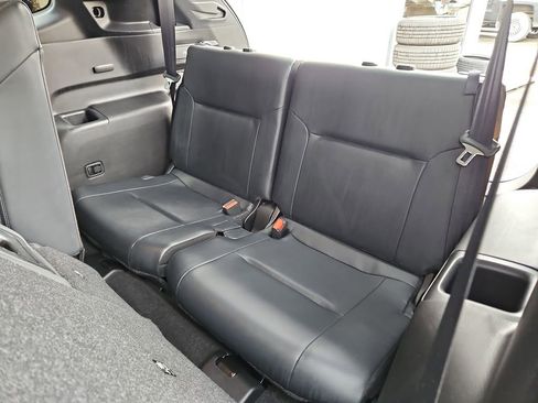 Used 2023 Mitsubishi Outlander SE image 29