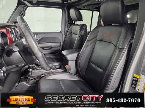 Used 2022 Jeep Wrangler Unlimited Rubicon w/ Dual Top Group image 9