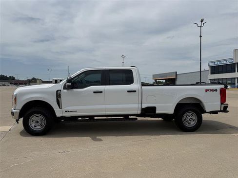 Certified 2025 Ford F350 XL w/ XL Off-Road Package AWD/4WD image 5