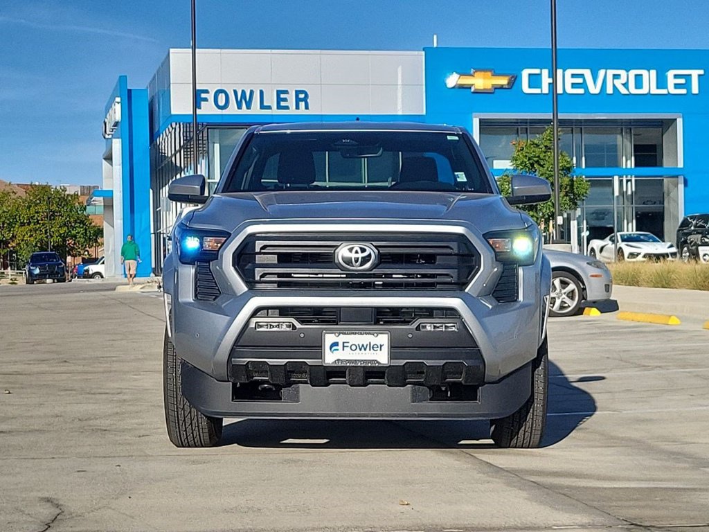 Used 2026 Toyota Tacoma SR5 w/ SR5 Upgrade Package AWD/4WD image 3
