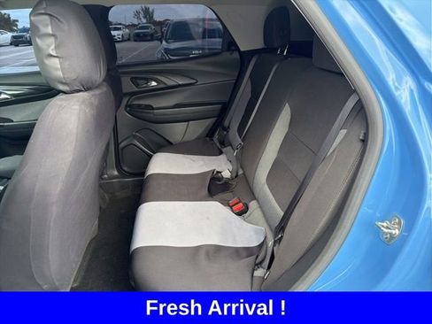 Used 2024 Chevrolet TrailBlazer LT w/ LT Cold Weather Package image 11