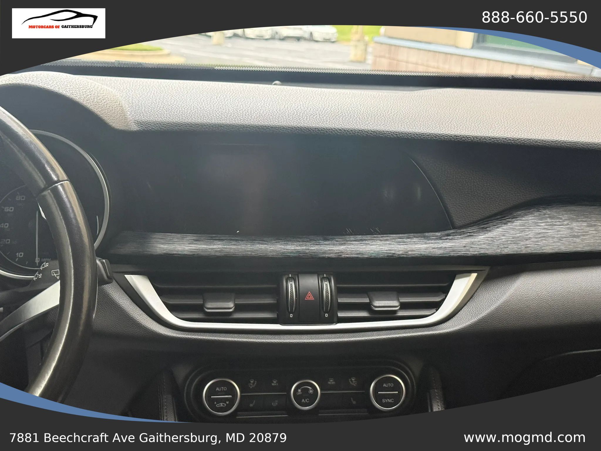Used 2022 Alfa Romeo Stelvio Sprint RWD image 21