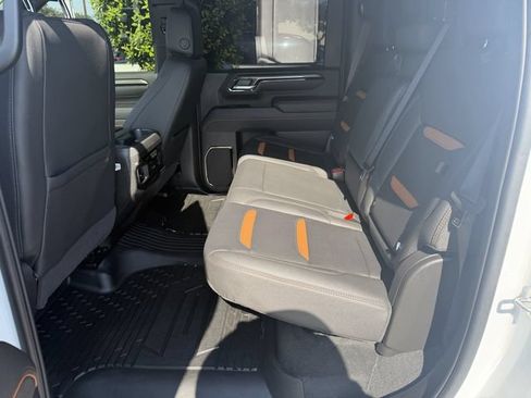 Used 2026 GMC Sierra 2500 AT4 w/ AT4 Premium Plus Package AWD/4WD image 22