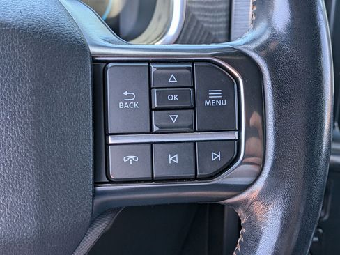 Used 2023 Ford F150 Platinum w/ FX4 Off-Road Package AWD/4WD image 20