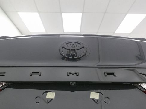 New 2026 Toyota Camry SE image 12