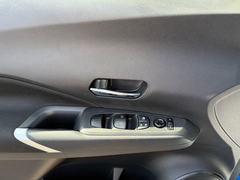 Used 2023 Nissan Kicks SV image 14