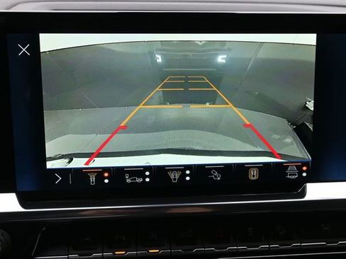 New 2026 Chevrolet Silverado 1500 LTZ w/ LTZ Premium Package AWD/4WD image 49