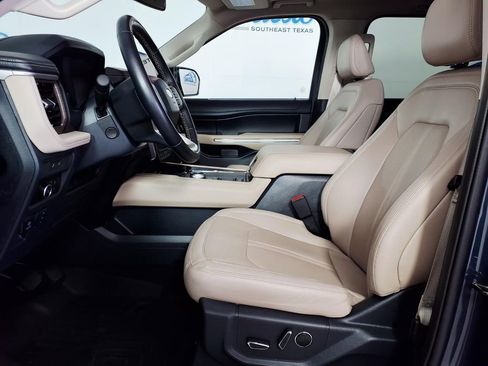 Used 2024 Ford Expedition Limited RWD image 7