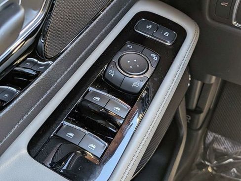 New 2026 Lincoln Aviator 2WD image 29