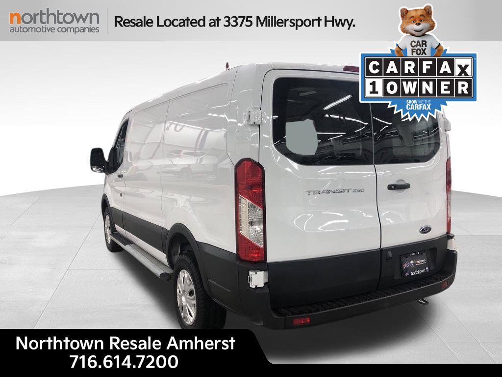 Used 2025 Ford Transit 250 Low Roof w/ Exterior Upgrade Package RWD image 3