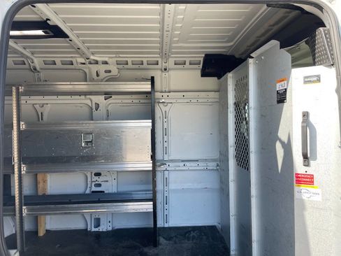 Used 2021 RAM ProMaster 2500 image 22