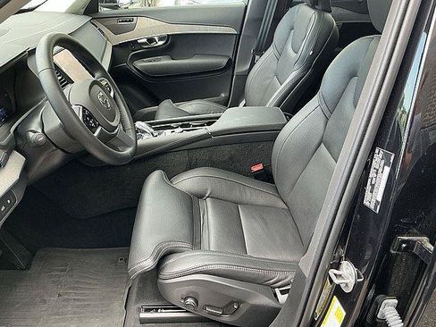 Used 2025 Volvo XC90 T8 Ultra w/ Protection Package Premier AWD/4WD image 15