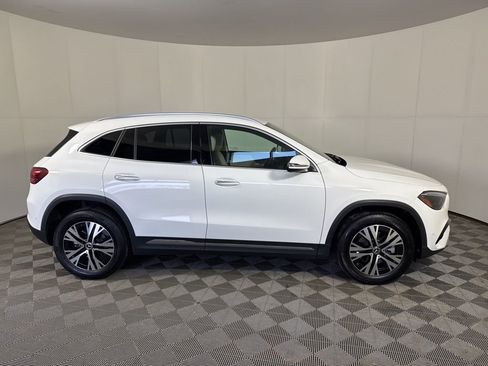 Certified 2025 Mercedes-Benz GLA 250 4MATIC image 6
