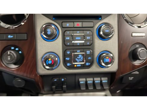 Used 2016 Ford F250 Lariat w/ Lariat Ultimate Package image 13