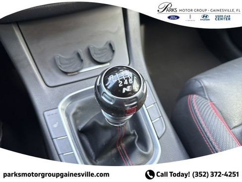 Used 2019 Hyundai Elantra GT N Line image 21