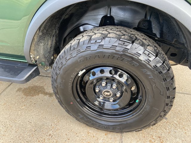 Used 2023 Ford Bronco Black Diamond AWD/4WD image 30