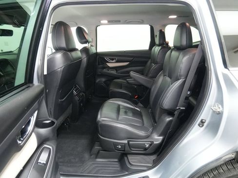 Used 2019 Subaru Ascent Limited w/ Popular Package #3 AWD/4WD image 21