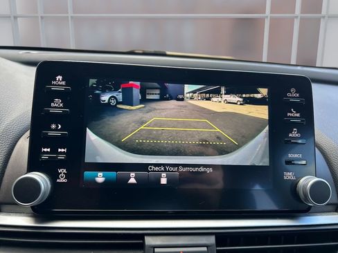 Used 2018 Honda Accord Sport image 28