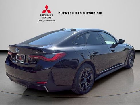 Used 2023 BMW i4 eDrive35 w/ Premium Package RWD image 5