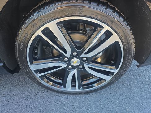 Used 2017 Chevrolet Cruze Premier image 11