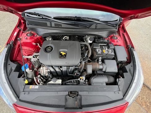 Used 2024 Kia Forte LXS FWD image 29