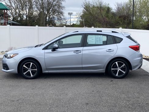 Certified 2023 Subaru Impreza 2.0i Premium AWD/4WD image 3