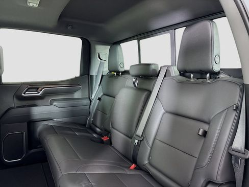 New 2026 GMC Sierra 1500 SLT AWD/4WD image 25