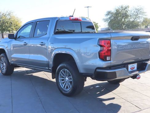 Used 2023 Chevrolet Colorado LT w/ LT Convenience Package image 7