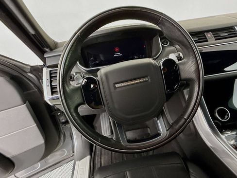 Used 2019 Land Rover Range Rover Sport HSE Dynamic AWD/4WD image 12