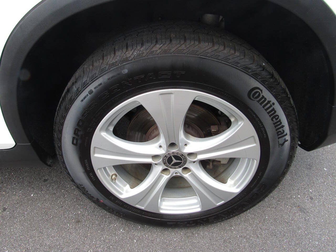 Used 2018 Mercedes-Benz GLC 300 4MATIC image 13