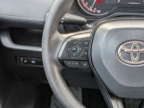 Used 2025 Toyota RAV4 LE image 22