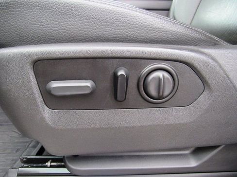 Used 2022 GMC Sierra 2500 Denali image 16