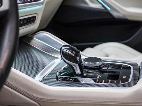 Certified 2022 BMW X6 xDrive40i w/ M Sport Package image 24