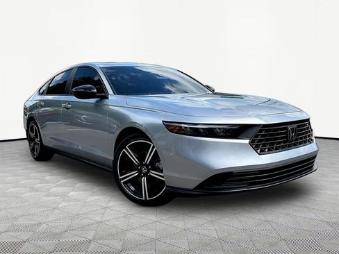 Used 2026 Honda Accord Sport image 3